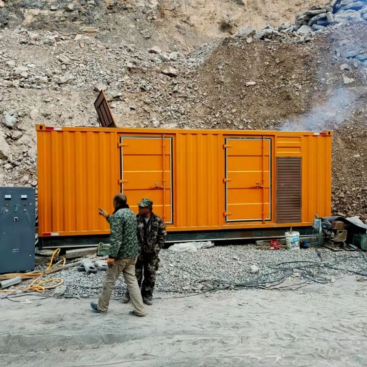 桦南如何选择适合自己的 800KW 柴油发电机组?