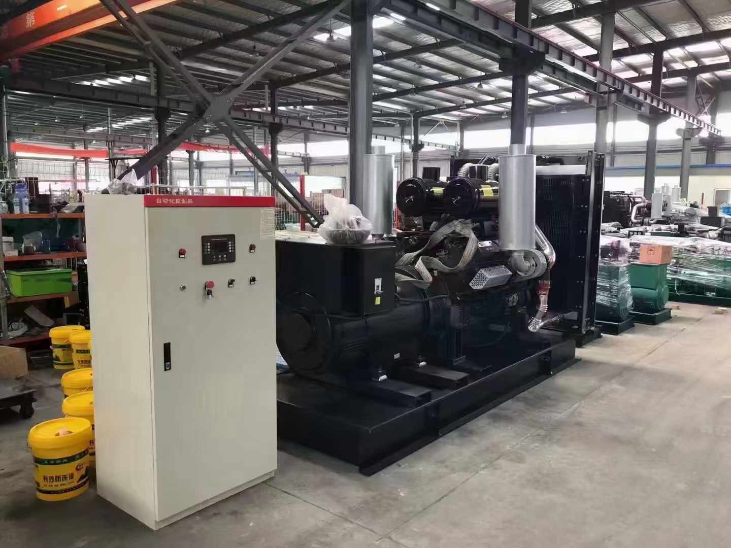 桦南柴油发电机运行时的噪音和振动水平如何？