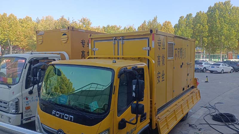 桦南柴油发电机组和UPS电源如何配合工作？